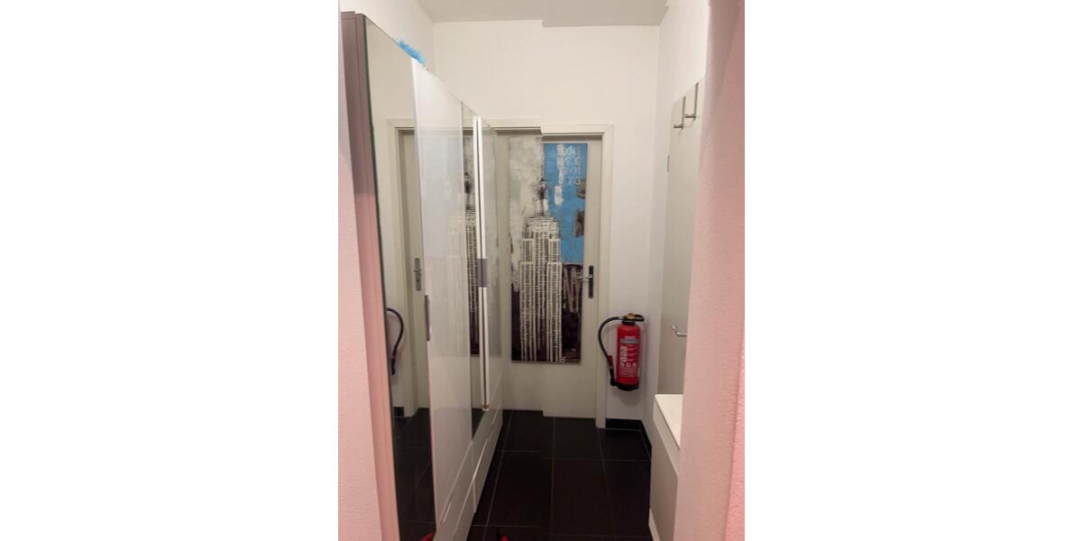 Dachgeschoßwohnung Erding - 1.5 Zimmer, 45 m&sup2;, 1.000&euro; | Angebot:25135311