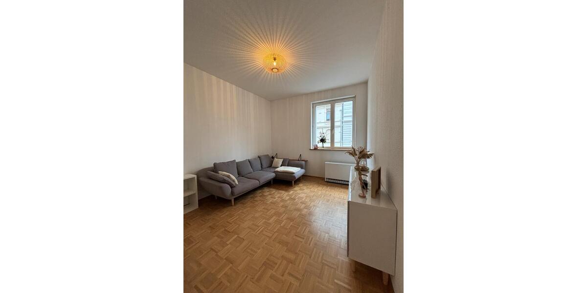 Erdgeschoßwohnung Wiesbaden - 3 Zimmer, 81 m&sup2;, 1.600&euro; | Angebot:24864129
