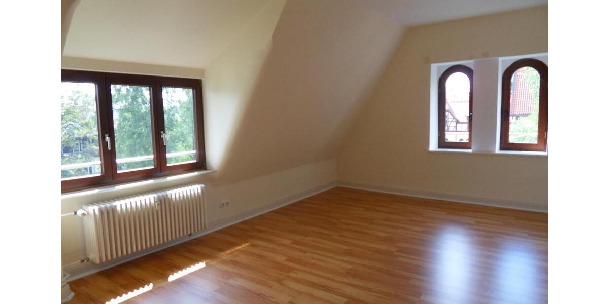 Etagenwohnung Bad Pyrmont - 3 Zimmer, 142 m&sup2;, 1.032&euro; | Angebot:23565405