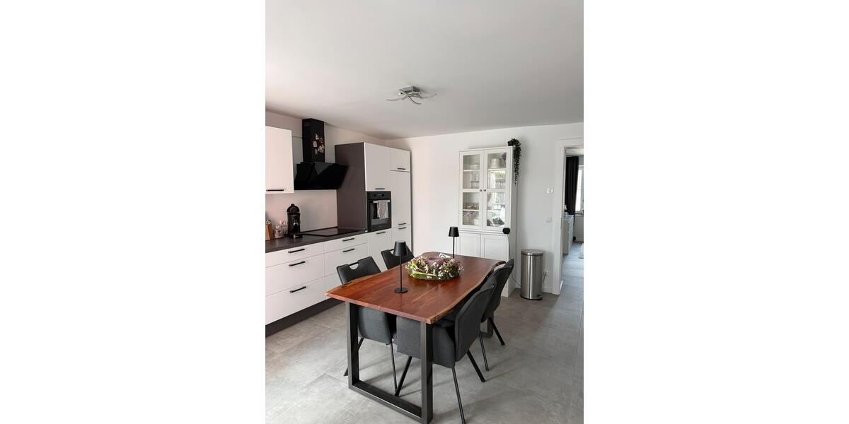 Etagenwohnung Mönchengladbach Nord - 2 Zimmer, 63 m&sup2;, 940&euro; | Angebot:26548404