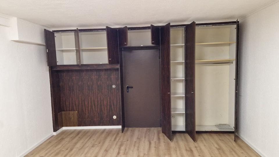 Hobby- Lagerraum: hell, geräumig, beheizt zimmer