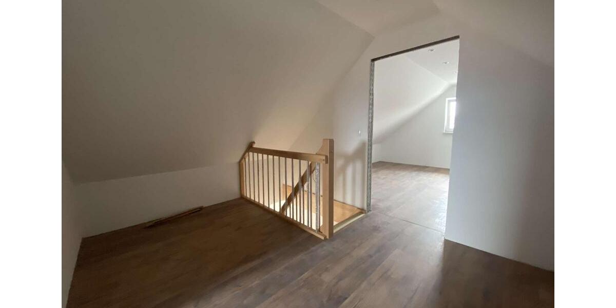Maisonettenwohnung Delitzsch - 5 Zimmer, 120 m&sup2;, 1.200&euro; | Angebot:26664461