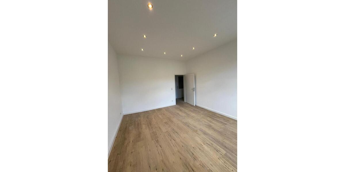 Etagenwohnung Wuppertal Arrenberg - 3 Zimmer, 66 m&sup2;, 610&euro; | Angebot:26665022