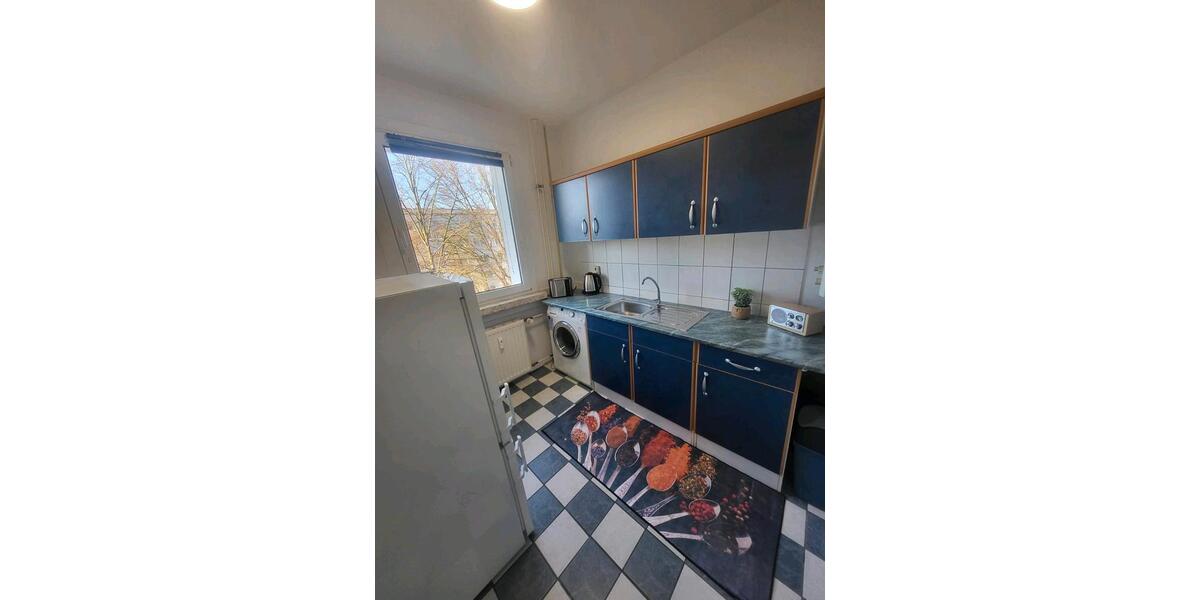 Etagenwohnung Schwerin Friedrichsthal - 2 Zimmer, 40 m&sup2;, 530&euro; | Angebot:24752440