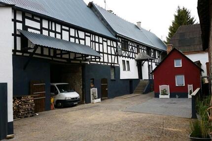 Wohnen auf Zeit Hadamar - 9 Zimmer, 140 m&sup2;, 18&euro; | Angebot:15849021