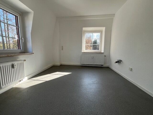 Neu sanierte 2-Raum Dachgeschoss-Wohnung in ruhiger Lage von Markersorf - Dachgeschoßwohnung Claußnitz Markersdorf | Angebot:19417097