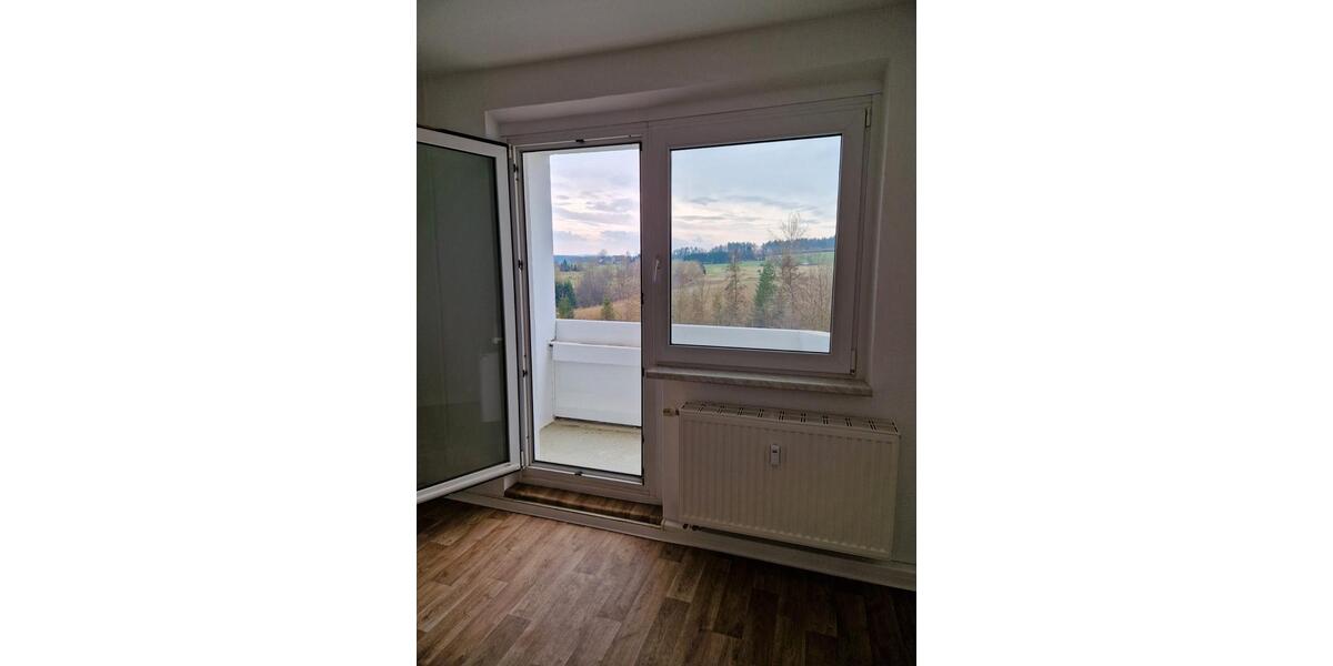 Etagenwohnung Kirchberg - 2 Zimmer, 41 m&sup2;, 220&euro; | Angebot:26193263