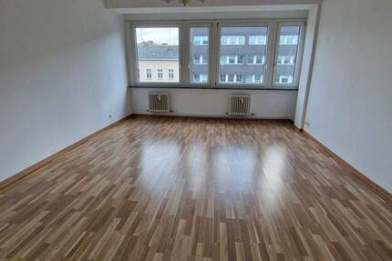 2 Zimmer Wohnung im Herzen Berlins - offener Küche inkl. Einbauküche, Keller, Aufzug 2 zimmer