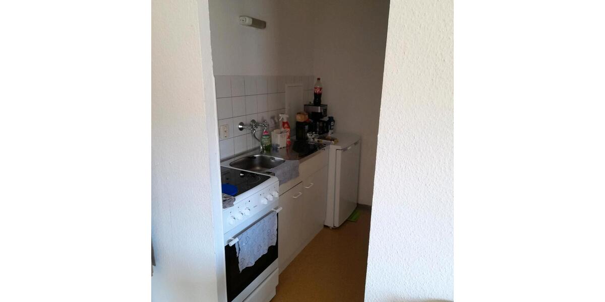 Erdgeschoßwohnung Bad Klosterlausnitz - 1 Zimmer, 35 m&sup2;, 400&euro; | Angebot:25842512
