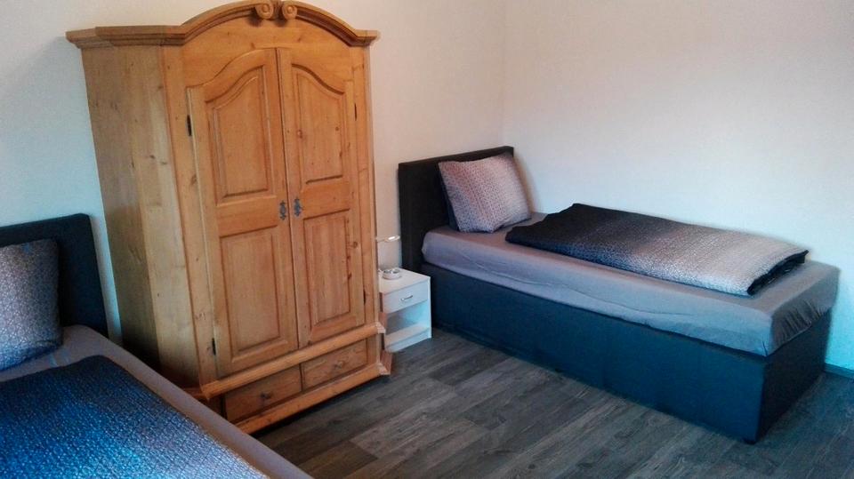 Zimmer an Monteure Arbeiter Studenten etc. zu vermieten 2 zimmer