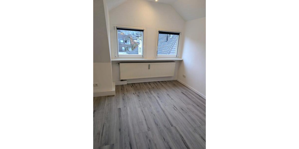 Dachgeschoßwohnung Coburg - 4.5 Zimmer, 96 m&sup2;, 940&euro; | Angebot:24841216