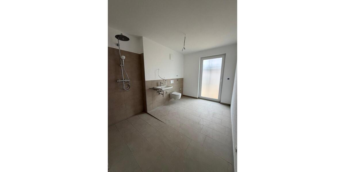 Etagenwohnung Osnabrück Hafen - 3 Zimmer, 85 m&sup2;, 1.144&euro; | Angebot:25047137