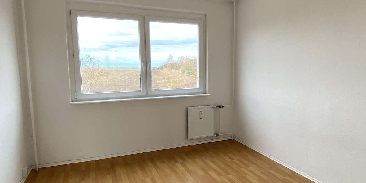 Etagenwohnung Altenburg - 3 Zimmer, 60 m&sup2;, 300&euro; | Angebot:26594744