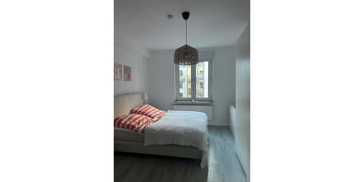 Wohnen auf Zeit Köln Innenstadt - 2 Zimmer, 63 m&sup2;, 1.150&euro; | Angebot:24735570
