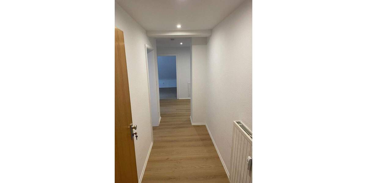 4-Zimmer Dachgeschosswohnung vollständig saniert 4 zimmer