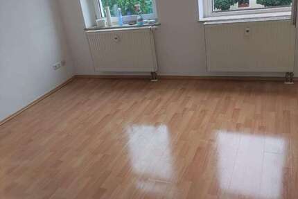 Wohnung zum Mieten in Magdeburg 315 € 45 m²