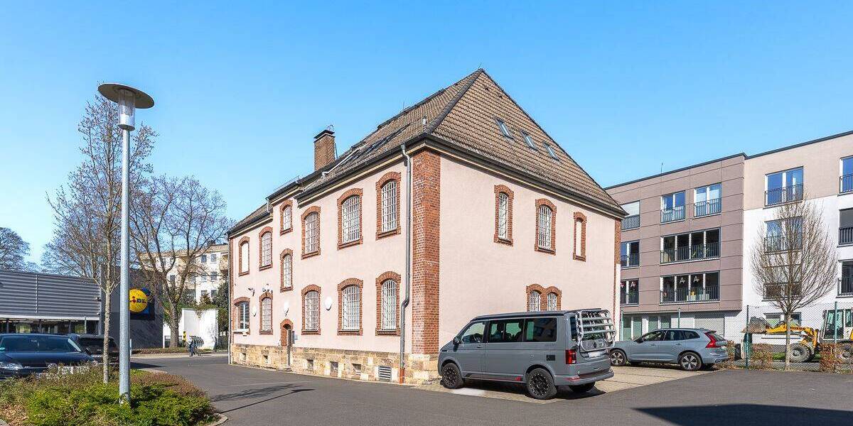 Gewerbeobjekt Kassel Unterneustadt - 4 Zimmer, 92 m&sup2;, 2.380&euro; | Angebot:26345347