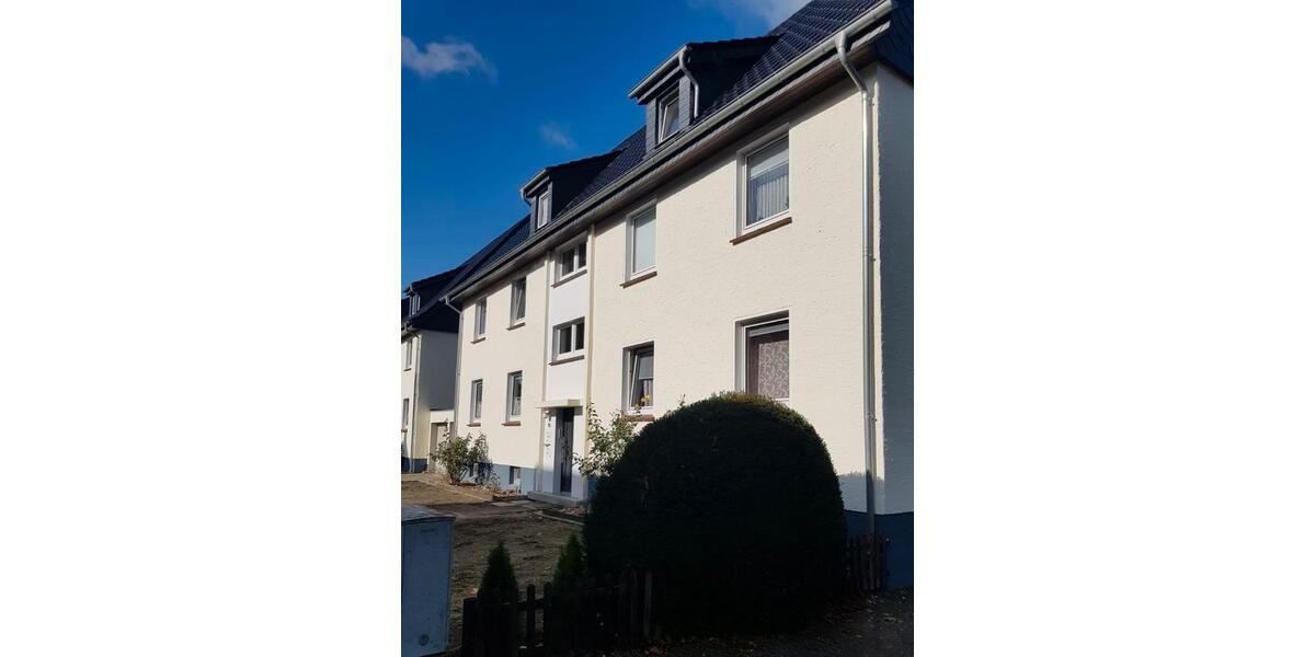 Dachgeschoßwohnung Lage - 3 Zimmer, 50 m&sup2;, 390&euro; | Angebot:25882605