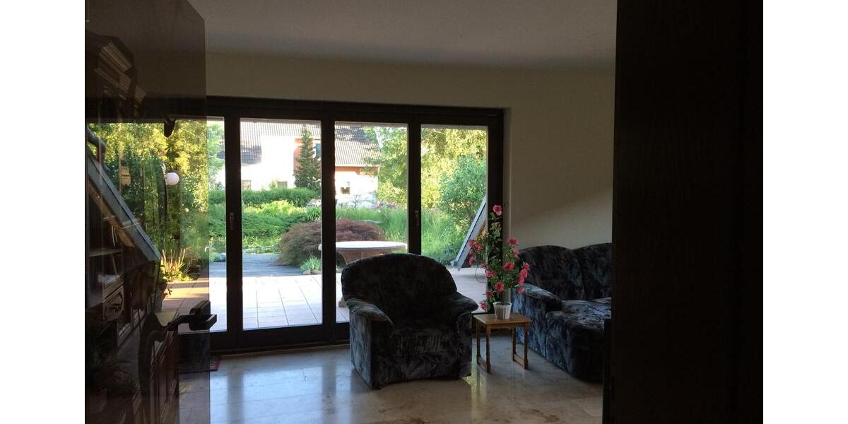 Doppelhaushälfte Kolkwitz - 3 Zimmer, 129 m&sup2;, 900&euro; | Angebot:25172162