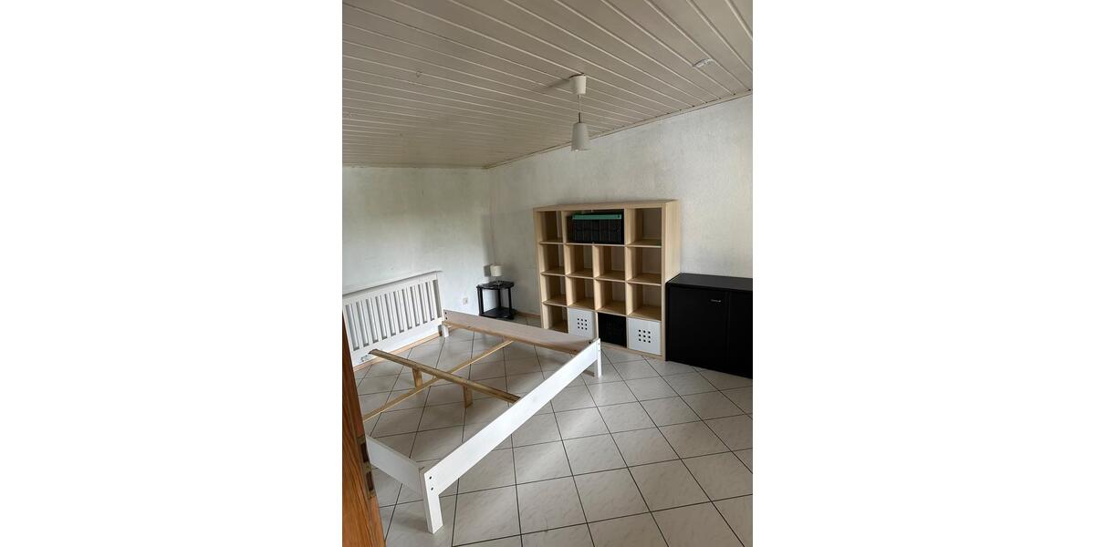 Etagenwohnung Bad Camberg - 2 Zimmer, 79 m&sup2;, 580&euro; | Angebot:26587196