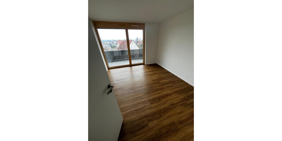 Etagenwohnung Meckenbeuren - 3 Zimmer, 85 m&sup2;, 1.210&euro; | Angebot:26532874