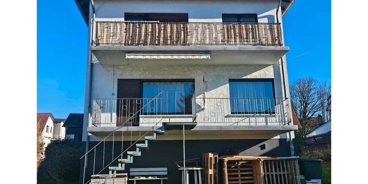 Etagenwohnung Büdingen - 5 Zimmer, 112 m&sup2;, 1.400&euro; | Angebot:25239307