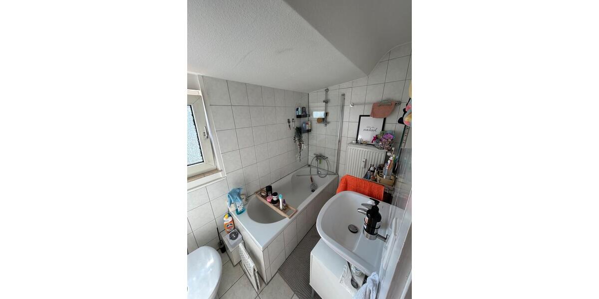 Dachgeschoßwohnung Feucht - 2 Zimmer, 45 m&sup2;, 800&euro; | Angebot:26692043