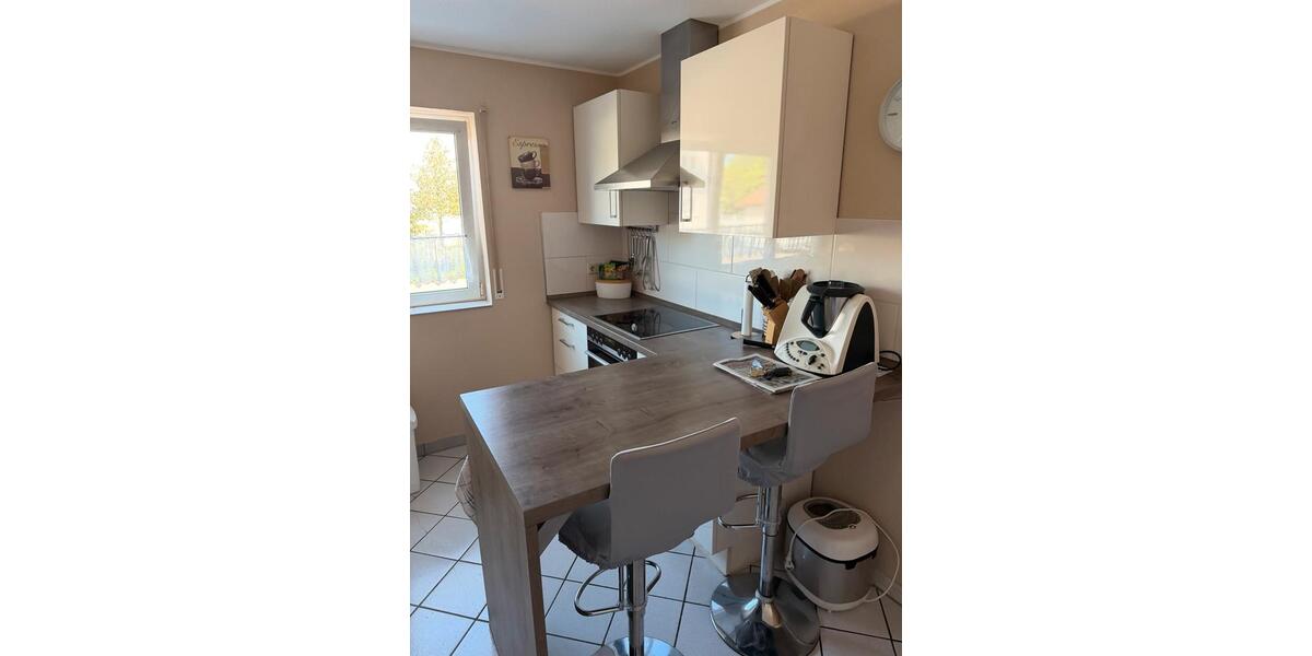 Erdgeschoßwohnung Achern - 4 Zimmer, 120 m&sup2;, 1.085&euro; | Angebot:26607095