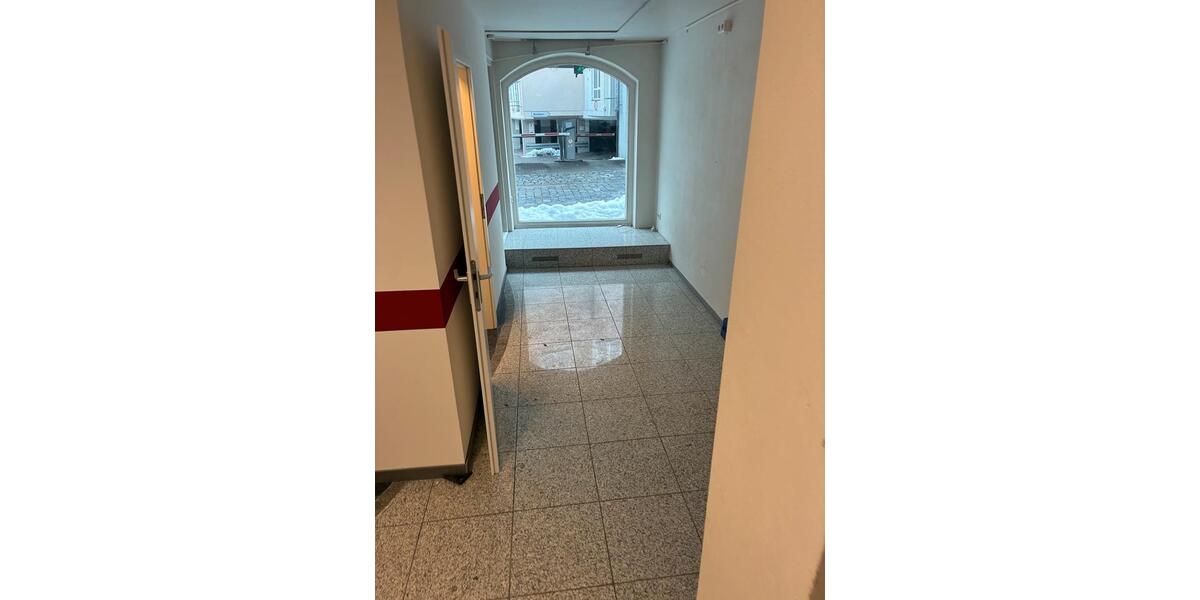 Gewerbeobjekt Ipsheim - 1.200&euro; | Angebot:24739480