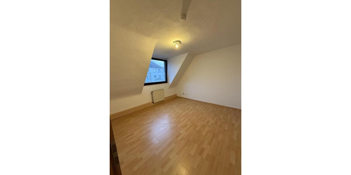 Dachgeschoßwohnung Oberhausen - 2 Zimmer, 59 m&sup2;, 470&euro; | Angebot:24397739