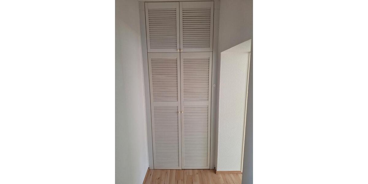 Etagenwohnung Bernburg (Saale) - 2 Zimmer, 45 m&sup2;, 295&euro; | Angebot:26698377