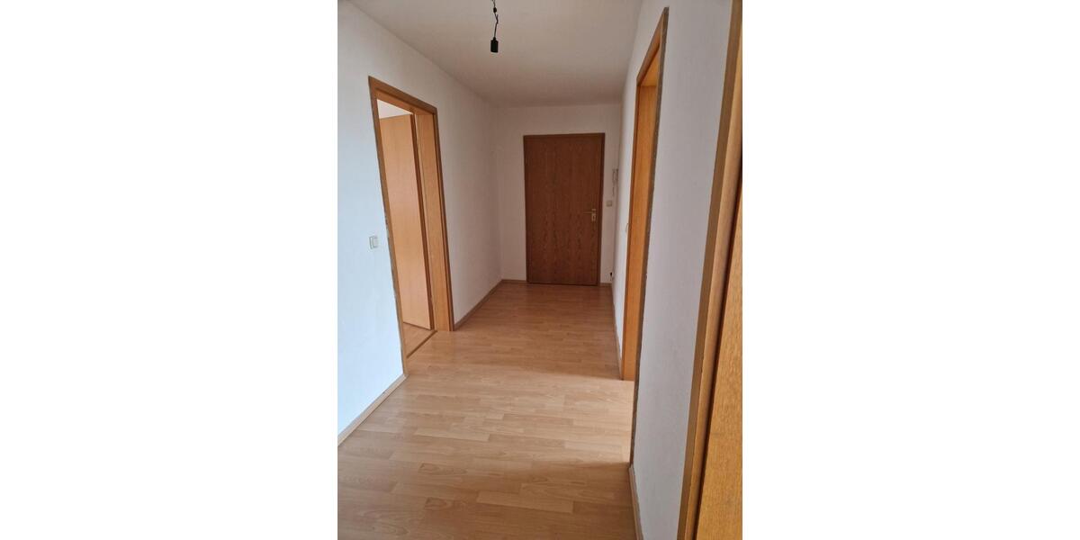 Etagenwohnung Falkenstein/Vogtland Vogtland - 3 Zimmer, 81 m&sup2;, 450&euro; | Angebot:26213075