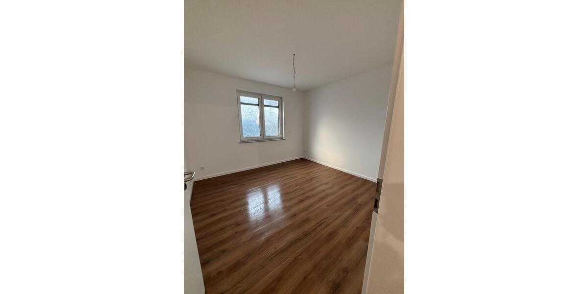 Etagenwohnung Bad Kreuznach - 3 Zimmer, 85 m&sup2;, 1.050&euro; | Angebot:25414240