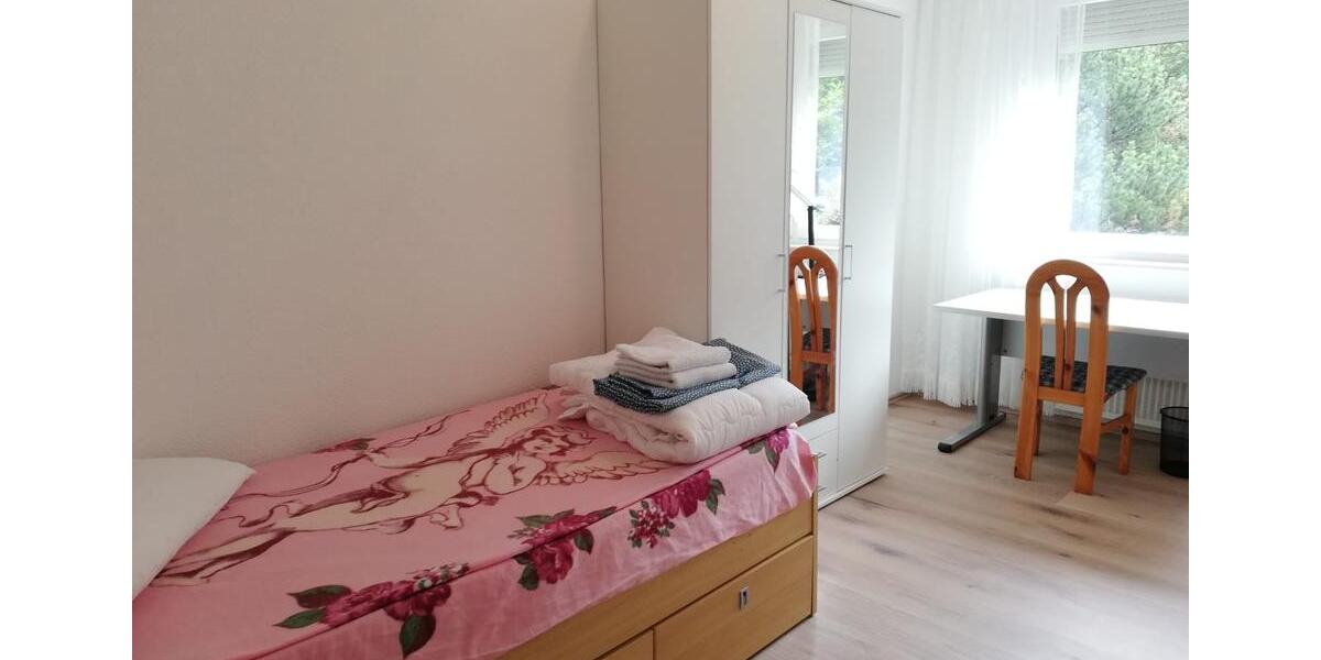 Erdgeschoßwohnung Bühl - 1 Zimmer, 28 m&sup2;, 450&euro; | Angebot:26675105