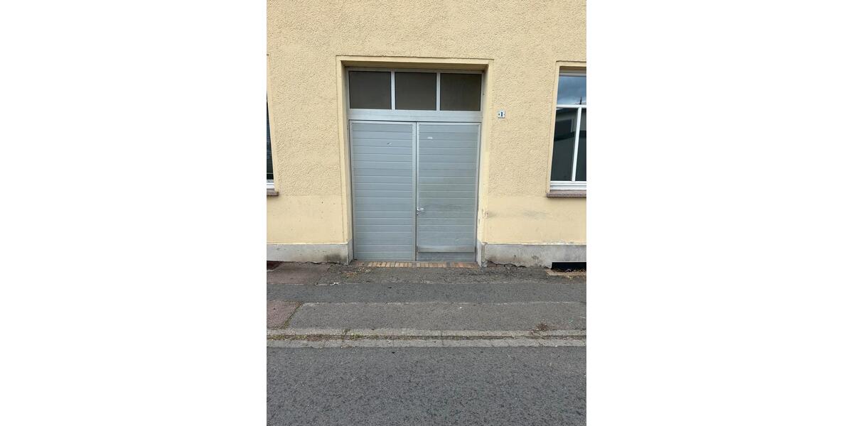 Hochparterre Bad Schmiedeberg - 4 Zimmer, 105 m&sup2;, 500&euro; | Angebot:26604456