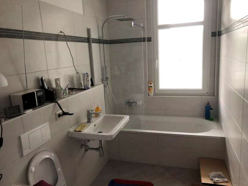 4- Zimmer Wohnung im 1.OG 4 zimmer