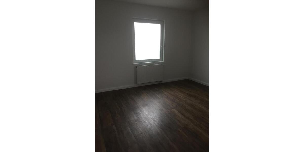 Einfamilienhaus Varel - 3 Zimmer, 85 m&sup2;, 800&euro; | Angebot:25146945