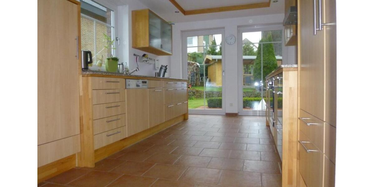 Einfamilienhaus Bad Salzuflen Ehrsen-Breden - 6 Zimmer, 188 m&sup2;, 1.600&euro; | Angebot:25857404