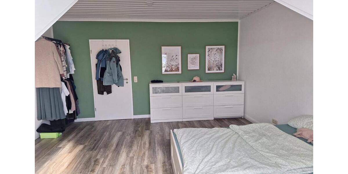 Dachgeschoßwohnung Morsbach - 2 Zimmer, 76 m&sup2;, 625&euro; | Angebot:26639526