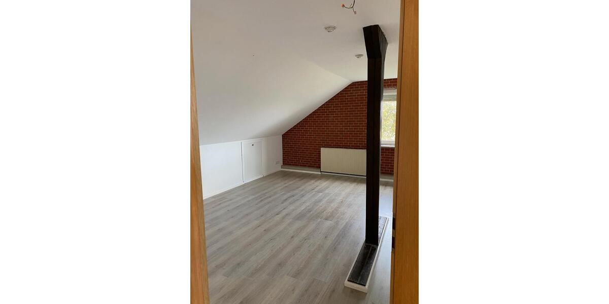 Wieder frei: Großes EFH mit traumhaftem Ausblick in Bramel 5 zimmer