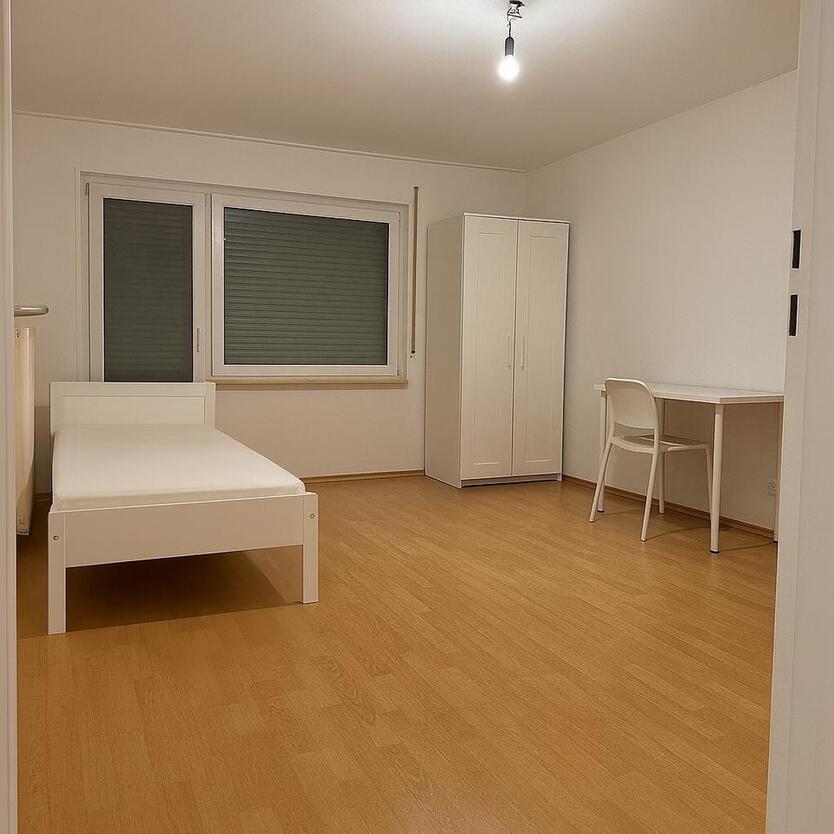 Schönes WG-Zimmer nähe TH Nürnberg mit zwei Balkonen