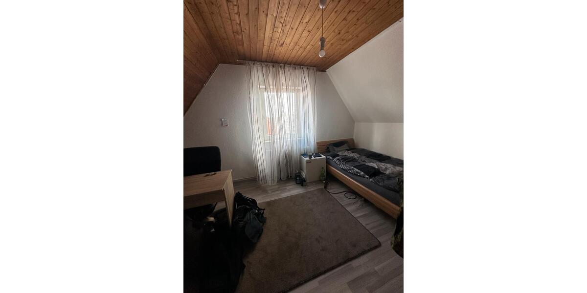 Einfamilienhaus Lachendorf - 6 Zimmer, 143 m&sup2;, 1.100&euro; | Angebot:26035552