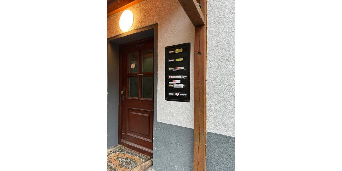 Dachgeschoßwohnung Straubing - 3 Zimmer, 48 m&sup2;, 670&euro; | Angebot:24548736