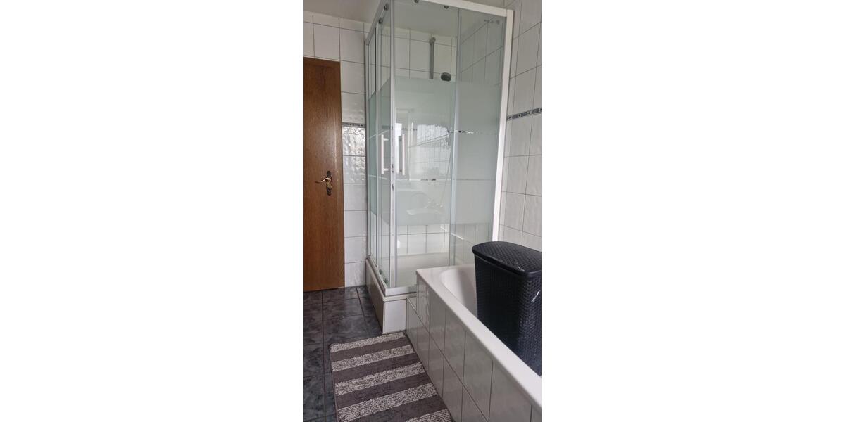 Maisonettenwohnung Duisburg Hochheide - 4 Zimmer, 131 m&sup2;, 1.500&euro; | Angebot:26097308