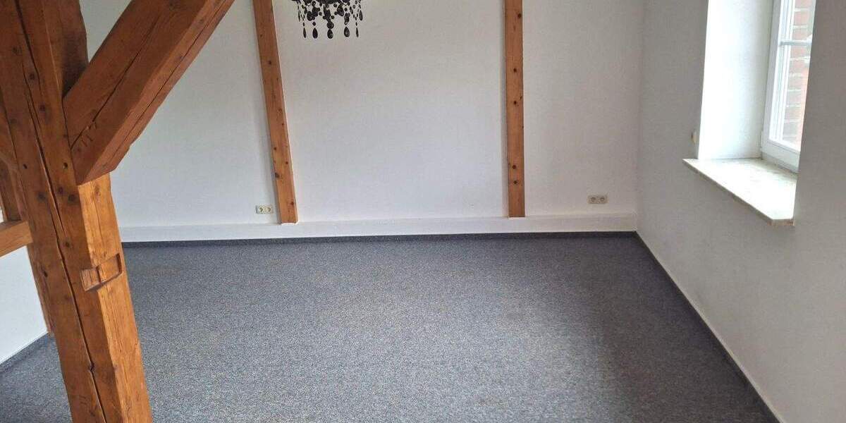 Bauernhaus, Landhaus Remmels - 8 Zimmer, 300 m&sup2;, 1.950&euro; | Angebot:25770396