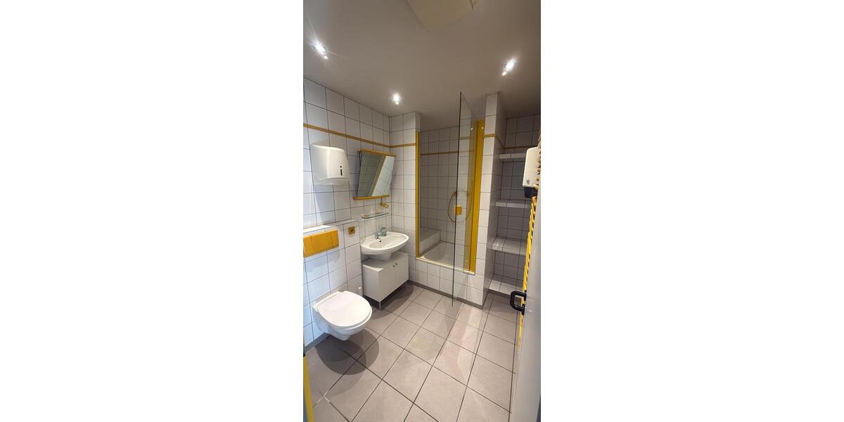 Wohnen auf Zeit Leverkusen Bürrig - 3 Zimmer, 90 m&sup2;, 19&euro; | Angebot:24842392