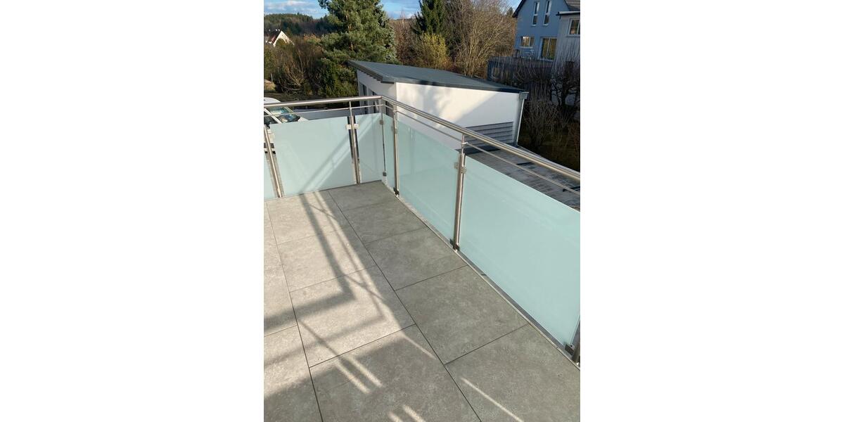 Etagenwohnung Windischeschenbach - 4 Zimmer, 102 m&sup2;, 1.200&euro; | Angebot:25944311