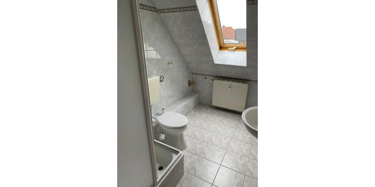 Dachgeschoßwohnung Jüterbog - 3 Zimmer, 79 m&sup2;, 515&euro; | Angebot:25430308