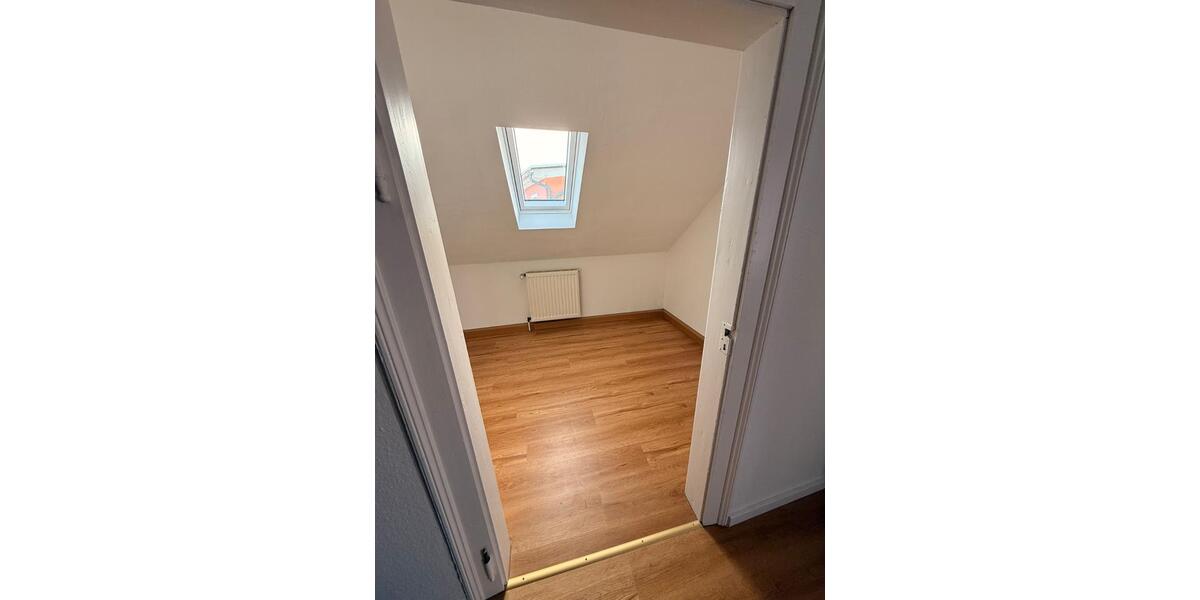 Einfamilienhaus Schwarzenbach an der Saale Fletschenreuth - 8 Zimmer, 150 m&sup2;, 1.000&euro; | Angebot:24660614