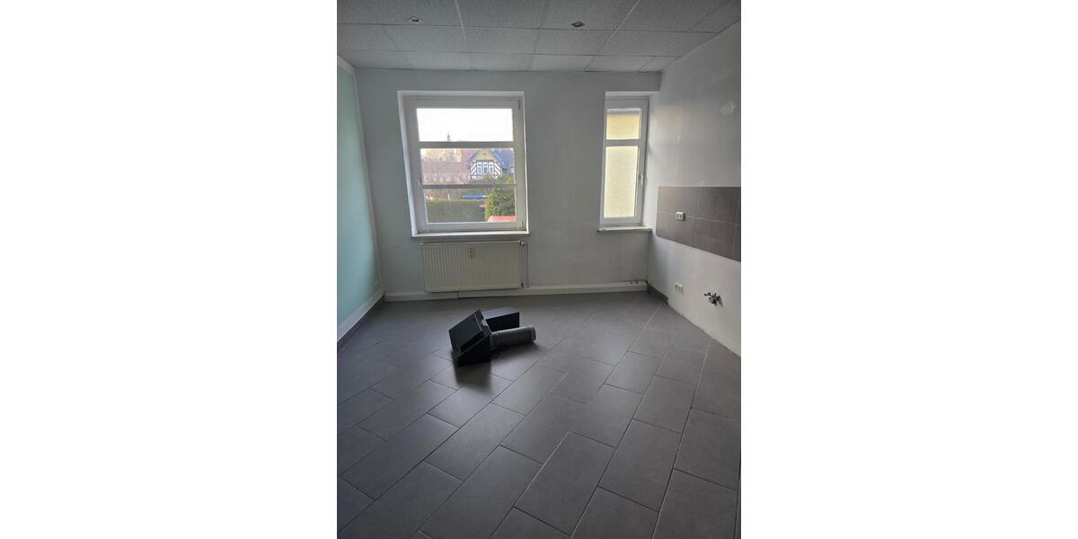 Etagenwohnung Waltershausen - 4 Zimmer, 134 m&sup2;, 938&euro; | Angebot:25756358